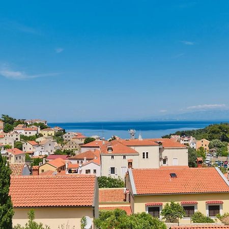 Sea View Apartment Sandra In Mali Lošinj Extérieur photo